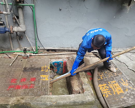 大路镇清掏化粪池