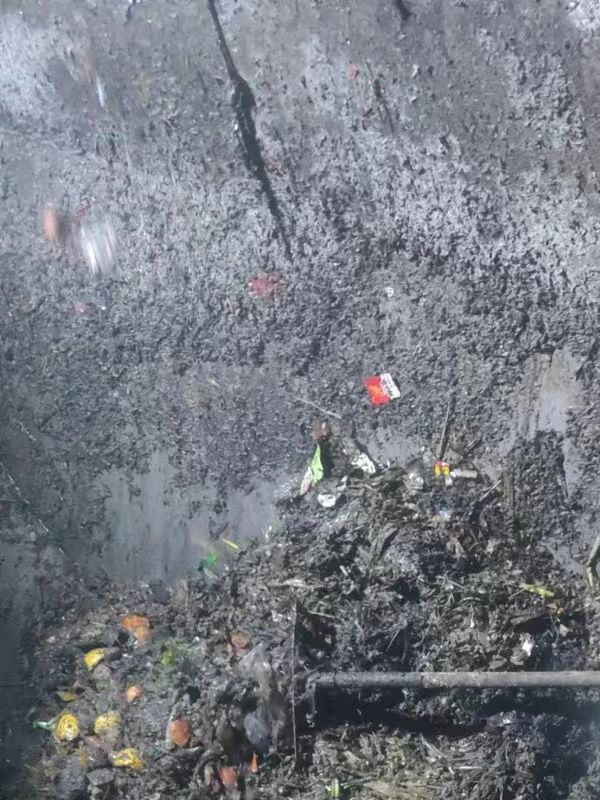 大路镇污水池清理